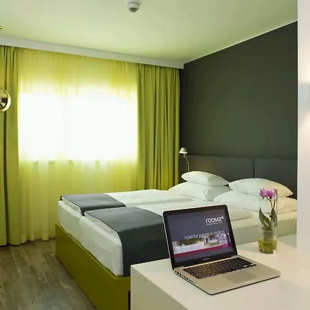 فندق Plaza 4*