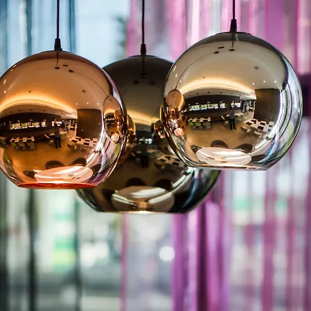 Hotel Roomz - Business Design 3*