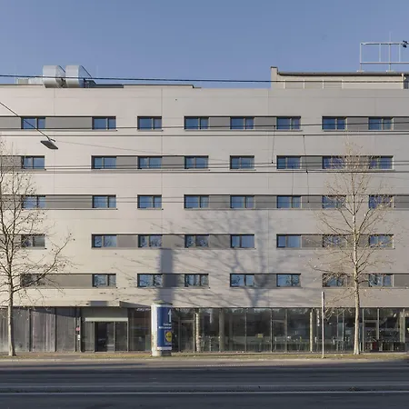 Plaza Отель Грац